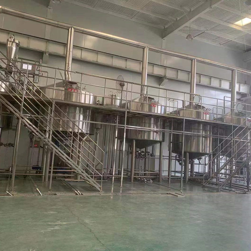港北精酿啤酒设备厂—平面布置、设备设计、制造、调试、培训等一条龙服务_COPY